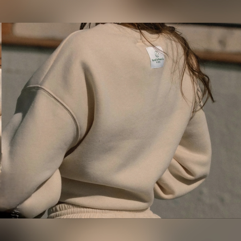 Princess Polly MVP Oversized Crewneck Sweatshirt- Size US 2- EUC 💛 - Picture 2 of 6